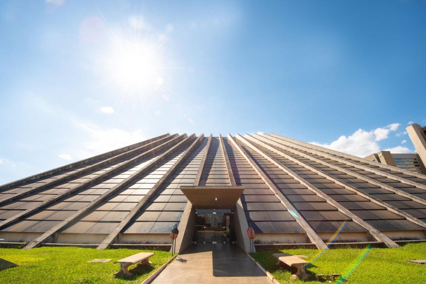 Teatro Nacional reabre após uma década com programação especial e diversidade artística