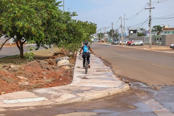 GDF pavimenta o caminho da segurança: quase 14 km de novas calçadas ligam a Estrutural à Cidade do Automóvel
